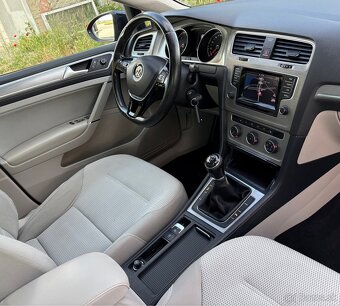 Volkswagen Golf 1.6TDI 77KW ACC,NAVI,PANO - 13