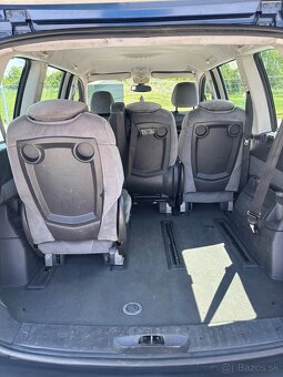 Predám Citroën C8 2.2 HDI 7. miestne - 13