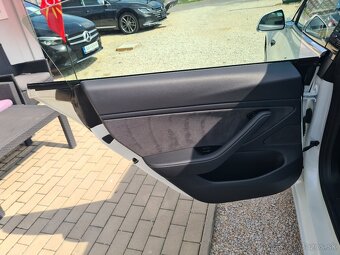 TESLA MODEL 3 LONG RANGE AWD - 13