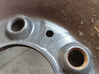 BMW sada plech+pneu+puklice 16" - 13