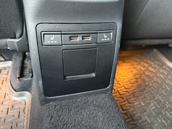 Škoda Octavia Combi 2.0 TSI Style DSG - 13