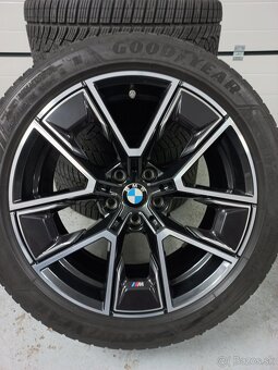 BMW 4 G26 i4 zimní sada M858 Goodyear 245/45 R18 TOP stav - 13