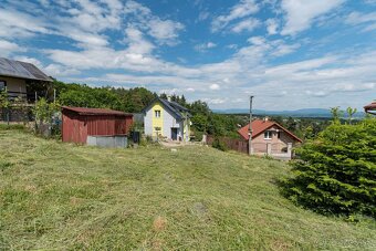 NA PREDAJ STAVEBNÝ POZEMOK V OBCI BAŠKA - 13