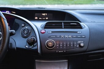 Honda Civic 1.8 103kW VTEC Sport - 13