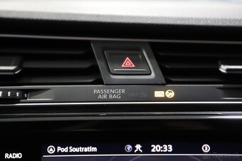 Volkswagen Touran Comfortline 2.0 TDI 110kW DSG automat - 13