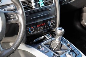 AUDI A5 COUPE - 3.0TDI V6 176KW MANUÁL S-LINE + RS5 PACKET - 13
