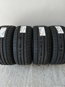 Mercedes AMG 255/40 R19 letná sada diskov - 13