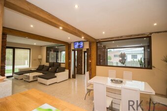 Zaujímavá ponuka na podnikanie - Ploské- Ortáše - 13