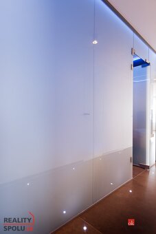 Na prenájom prémiový 4-izbový byt s dizajnovým interiérom na - 13