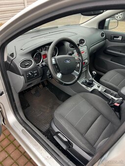 Predám Ford Focus 2.0 TDCI Combi - 13