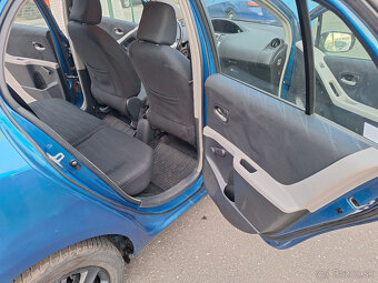 Toyota Yaris 1,4D-4D 66 kW Automat 5 - 13