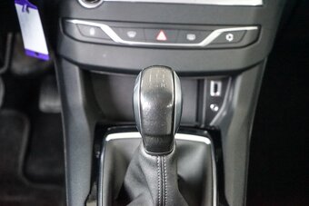 415- Peugeot, 308, 2015, benzín, 1.2 e-THP, 81kw - 13