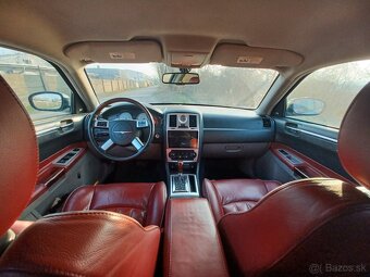 Chrysler 300C CRD, tourer - 13