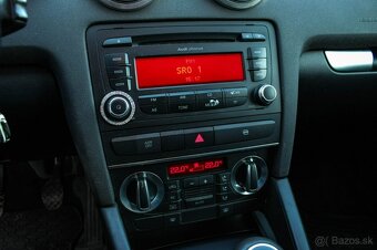 Audi A3 Sportback 1.6 Ambition - 13