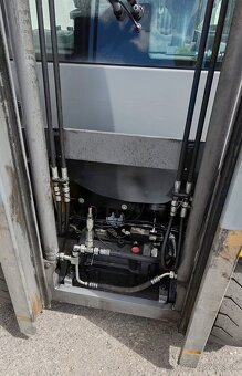 Plynovy VZV Jungheinrich TFG 425 ( váhy, zadná kamera) - 13