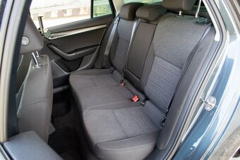 Škoda Octavia Combi 2.0 TDI SCR DSG ODPOČET DPH - 13