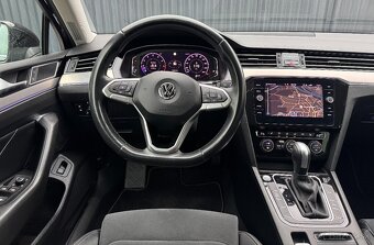 Volkswagen Passat Variant 1.5 TSI Elegance DSG - 13