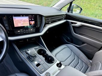 VOLKSWAGEN TOUAREG 3.0TDI 4x4 TOP STAV 138tkm - 13