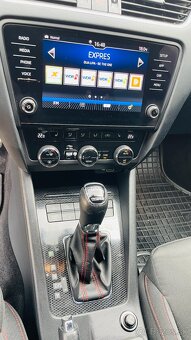 Škoda Octavia Combi 2,0TDI 135KW DSG - 13
