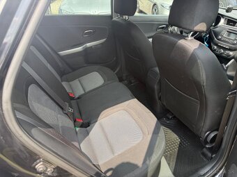 Kia Ceed SW 1.6 CRDi 136k First Edition - 13