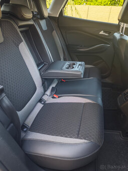 Opel Grandland X 1.2 TURBO automat 1.majiteľ - 13