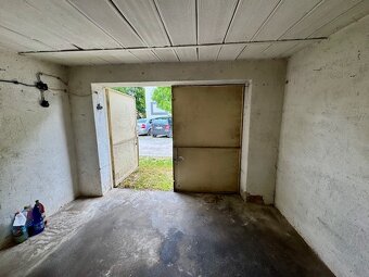 Na predaj 2 izbový byt v  centre Šurian aj s garážou - 13