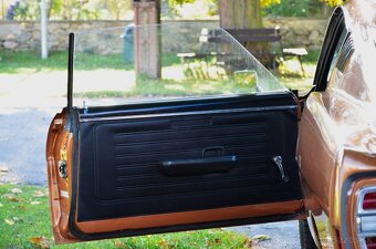 Ford Fairlane 500 z roku 1968 - 13