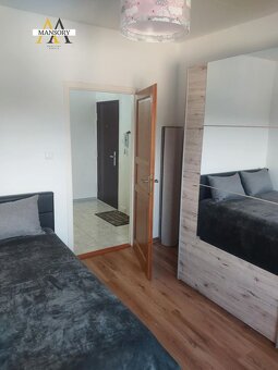 Na predaj 4-izbový zrekonštruovaný byt vo Veľkom Krtíší - 13