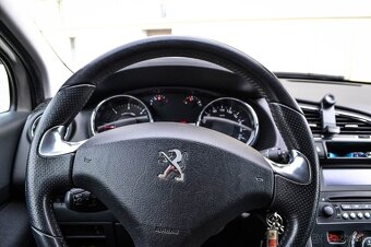 Peugeot 3008 1.6 blueHDI - 13