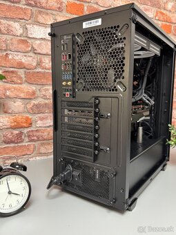Ryzen 9 9950X3D\32GB\RX 7900XTX\SSD\1000W Zdroj - 13