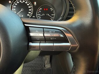 Mazda 3 2.0 Skyactiv G122 A/T – výbava Plus, 2020, 76k km - 13