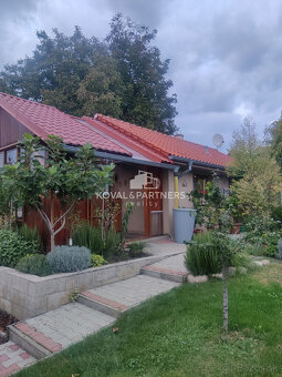 Dva rodinné domy - Cabaj-Čápor - Nitra - 13