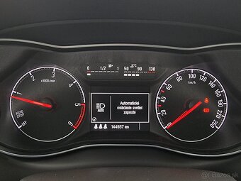 Opel Zafira 1.6CDTi Innovation 136k MT6 5m za 11.900 € s DPH - 13