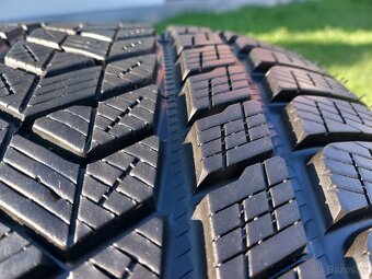 265/35 r22 zimne pneumatiky - 13