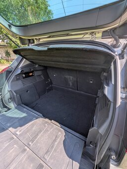 Peugeot 3008 1,6 HDi - 13