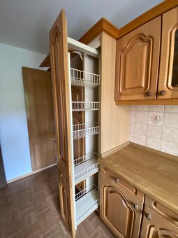 Kuchynská linka z Nemecka so spotrebičmi - 13