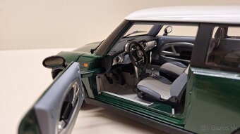 1:18 MINI COOPER AUTODROM - 13