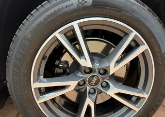 Audi Q5 sportback - 13