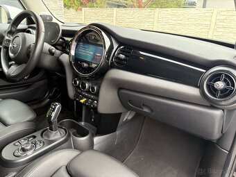 Mini Cooper SE - 13