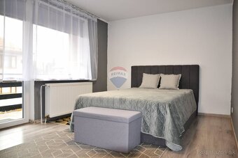 Na predaj komplet zrekonštruovaný rodinný dom v meste Poltár - 13