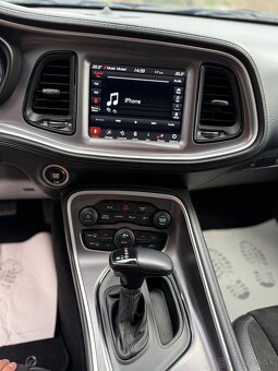 Dodge Challenger T/A 6.4 V8 HEMI—2020—53.000km - 13