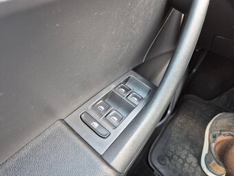 Škoda Rapid Spaceback SB 1.6 TDI 90k Ambition - 13
