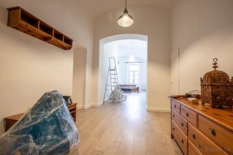 Multifunkčná budova na predaj, meštiansky  dom, historické j - 13