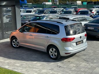 Volkswagen Touran 2.0 TDi - 13
