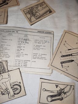 Vzacne Moped - navody na obsluhu - 13