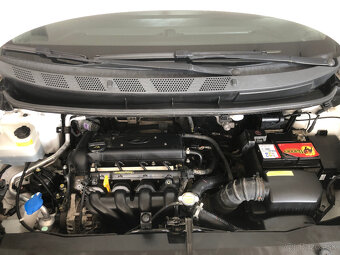 Hyundai IX20 - 13