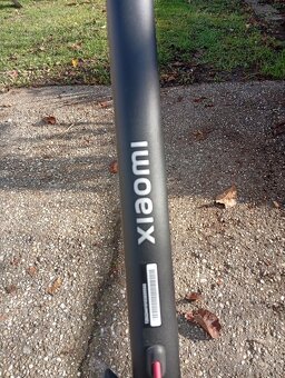 XIAOMI E SCOOTER (KOLOBEZKA) 4 A ESSENTIAL - 13