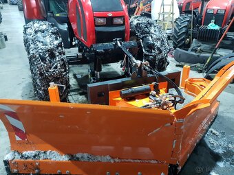 Zetor traktorova snežna radlica( komunalny posýpač) - 13
