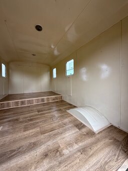 Maringotka A3S po renovaci - 13