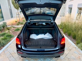BMW Rad 5 Touring 530d xDrive r.2020 M-Packet - 13